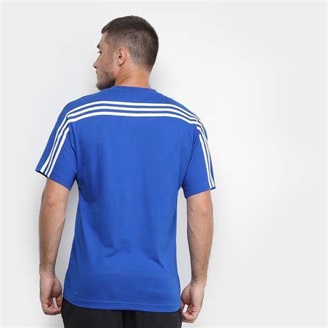 Camiseta Adidas 3 Stripes em promoção na Netshoes!.